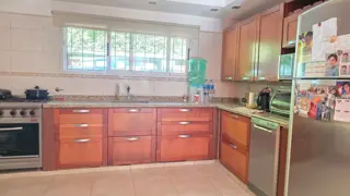 CASA 4 AMBIENTES EN CONDOMINIO EN VILLA UDAONDO foto 4