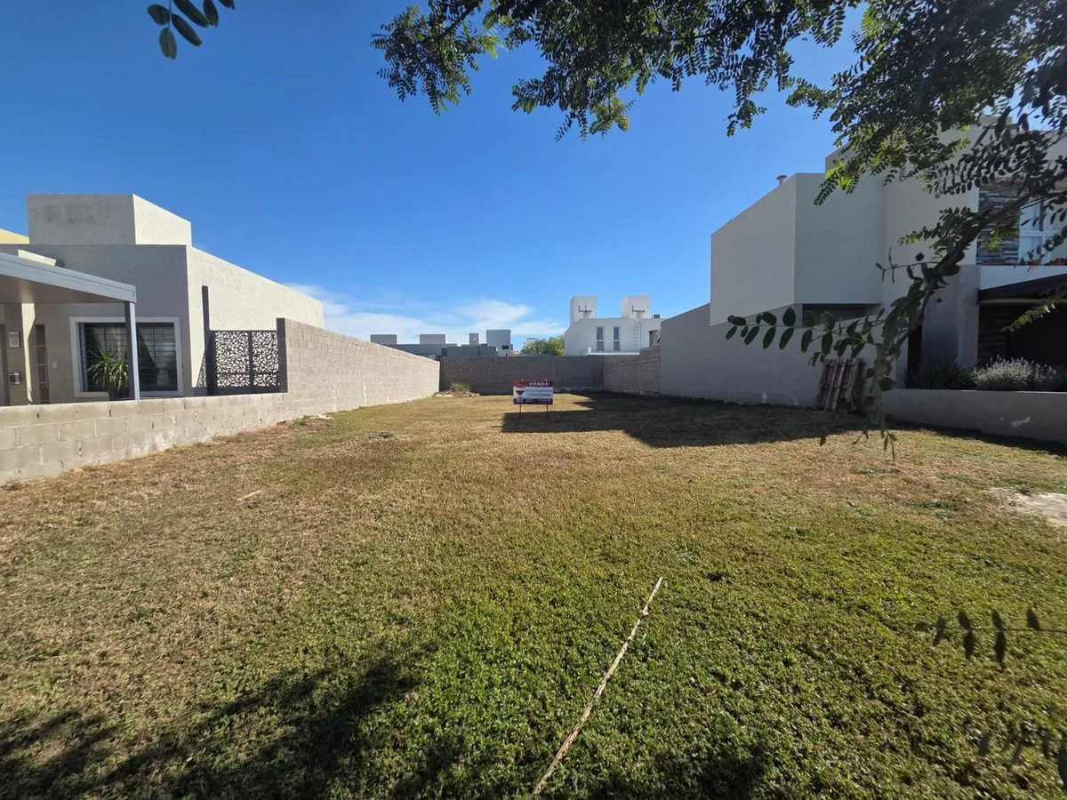 VENTA LOTE 360 EN DOCTA APTO COMERCIAL foto 2