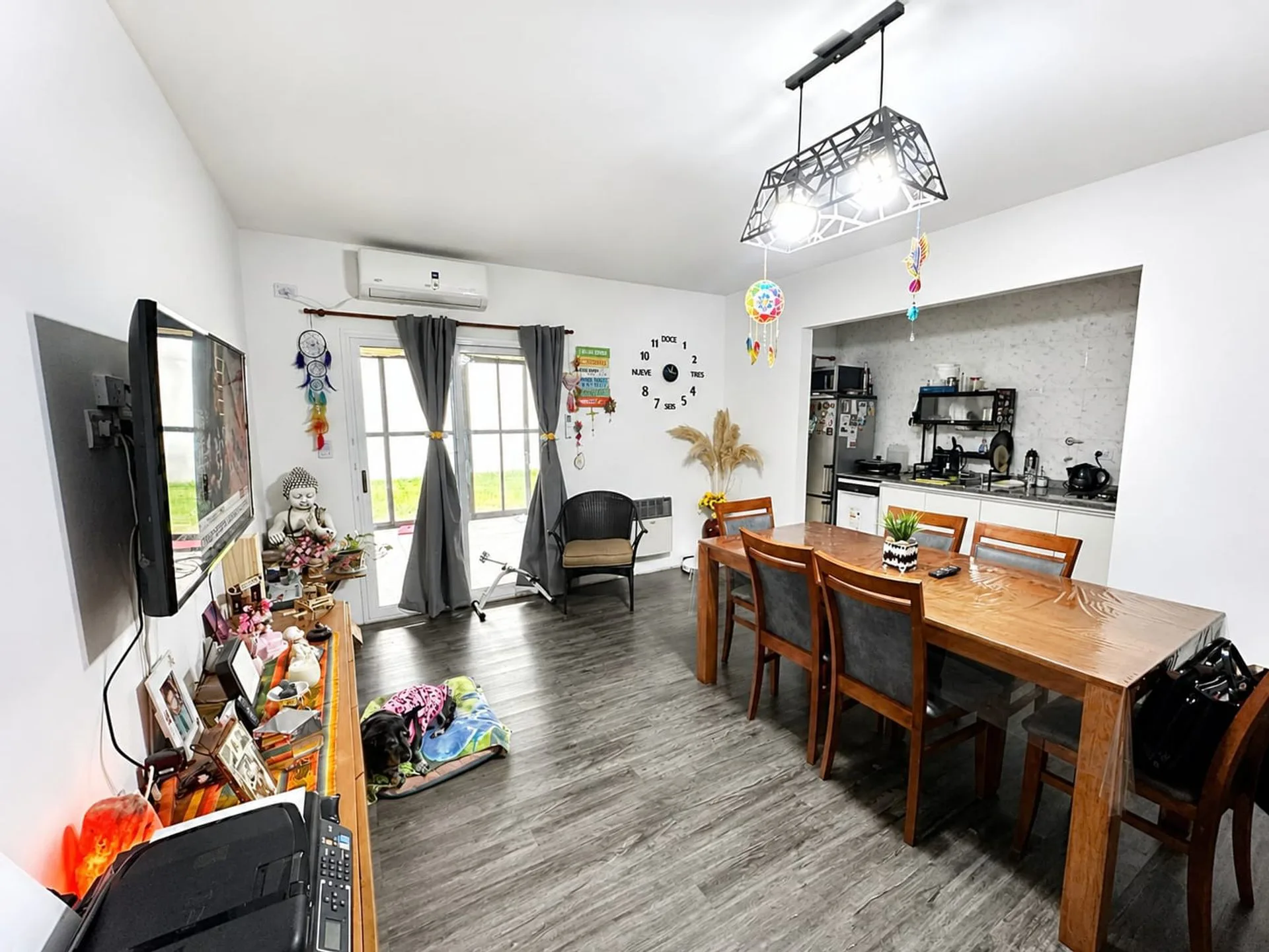 VENTA DEPARTAMENTO 2 AMBIENTES C/ COCHERA Y JARDIN foto 2