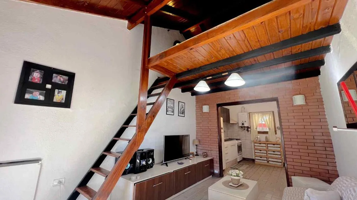 VENTA  CASA 3 AMB. PARQUE PEÑA foto 5