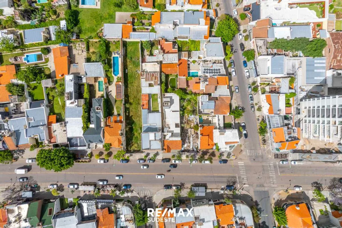 VENTA CASA EN  ALEM IDEAL  EMPREDIMIENTO COMERCIAL foto 4