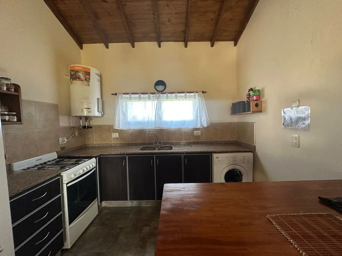 VENTA CASA 3 AMBIENTES LAS LOMAS MIRAMAR foto 2