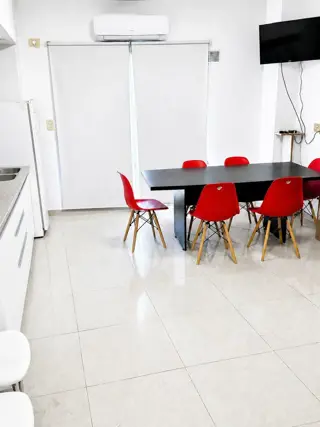 Alquila departamento 2 ambientes casi a estrenar con amenities en Gavilan Plaza Apto Vivienda o Profesional foto 2