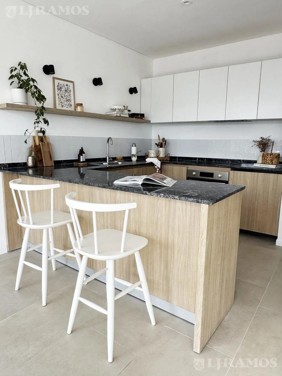 Duplex en venta a estrenar 4 ambientes con cochera apto profesional Complejo Tortugas Norte foto 4