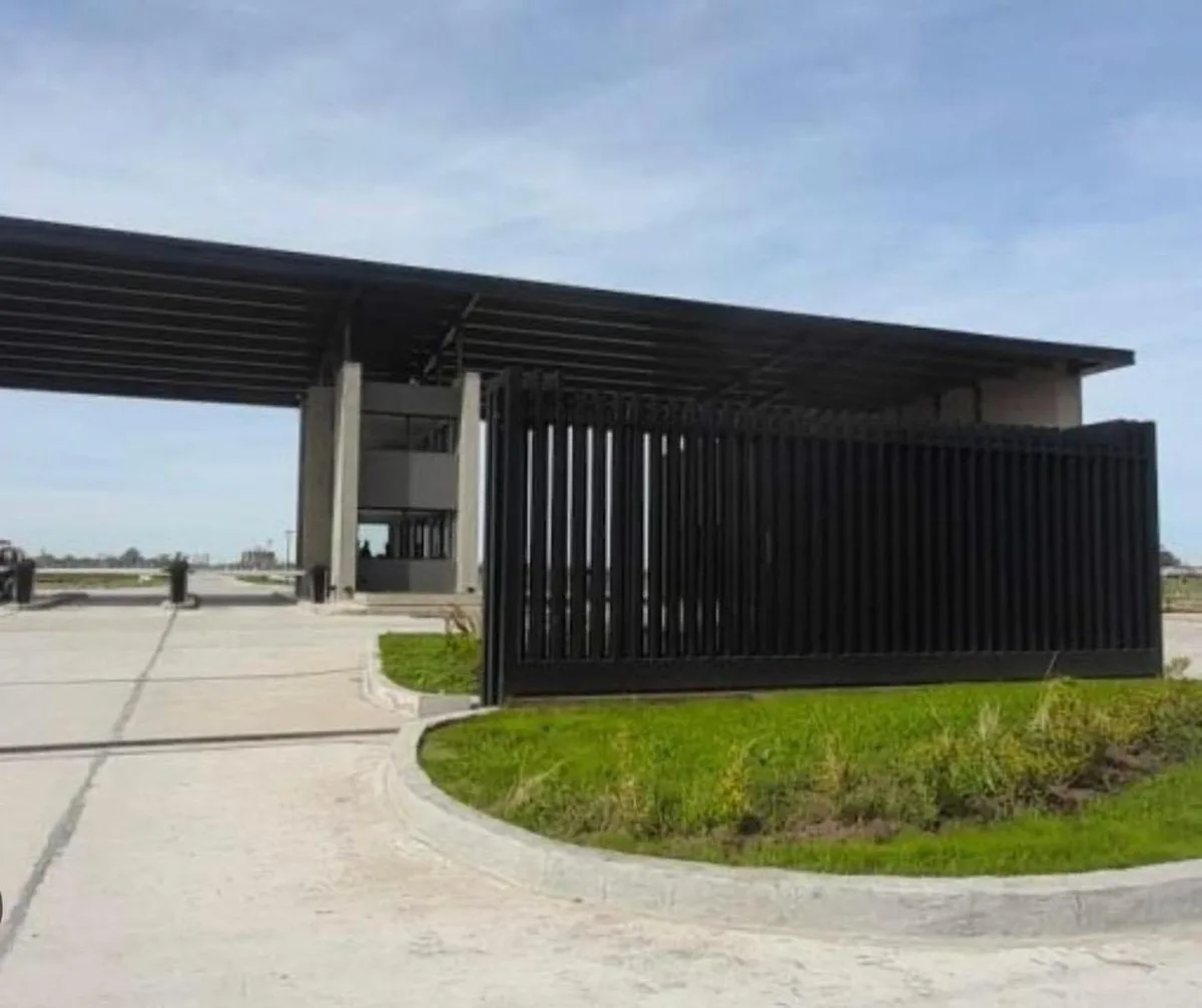 VENTA TERRENO EN SAINT THOMAS CHICO CANNING foto 2
