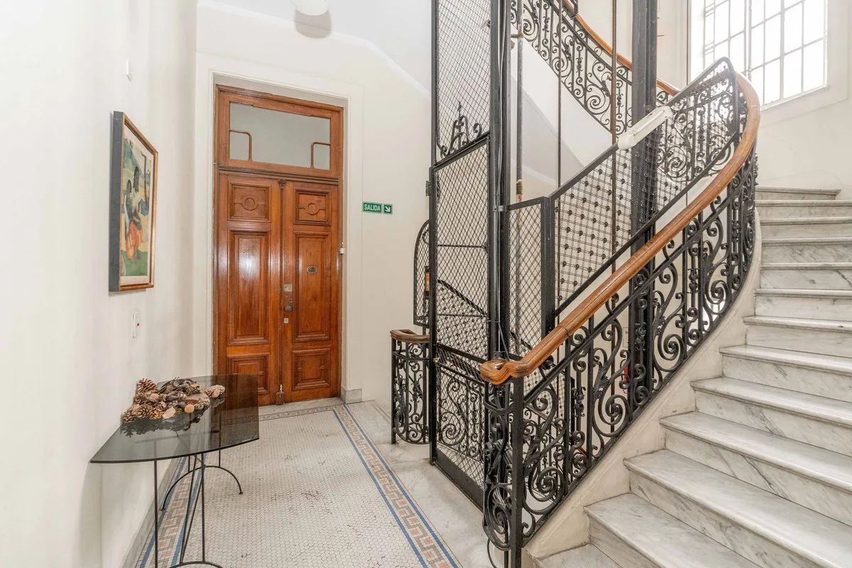 DEPARTAMENTO VENTA RECOLETA BAJO PRECIO 4 CUARTOS foto 2
