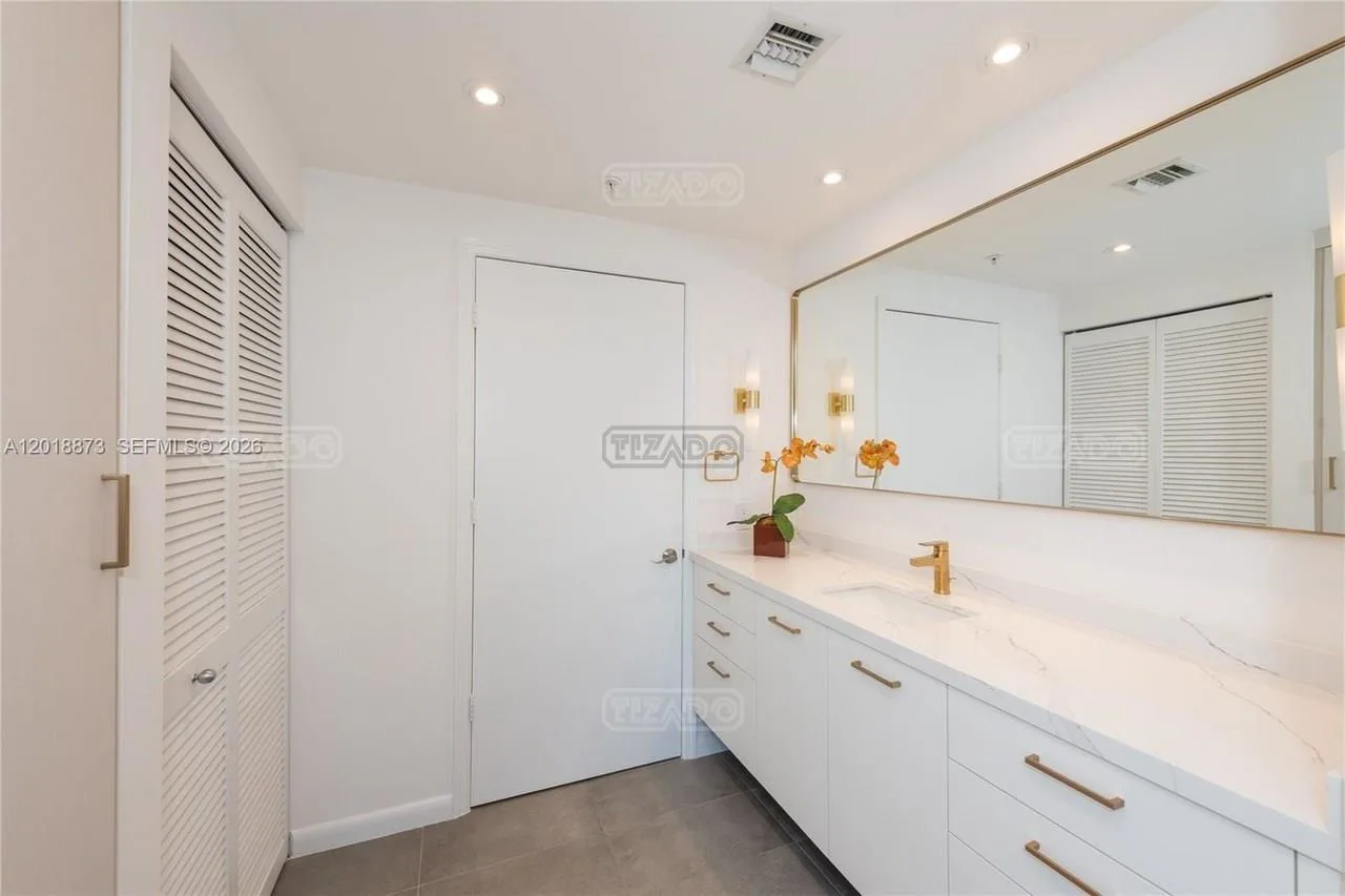 848 Bricell Key Dr #2703 800 foto 4