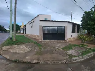VENTA-CASA 3 DORMITORIOS-156 M2-A. COMEDERO foto 2
