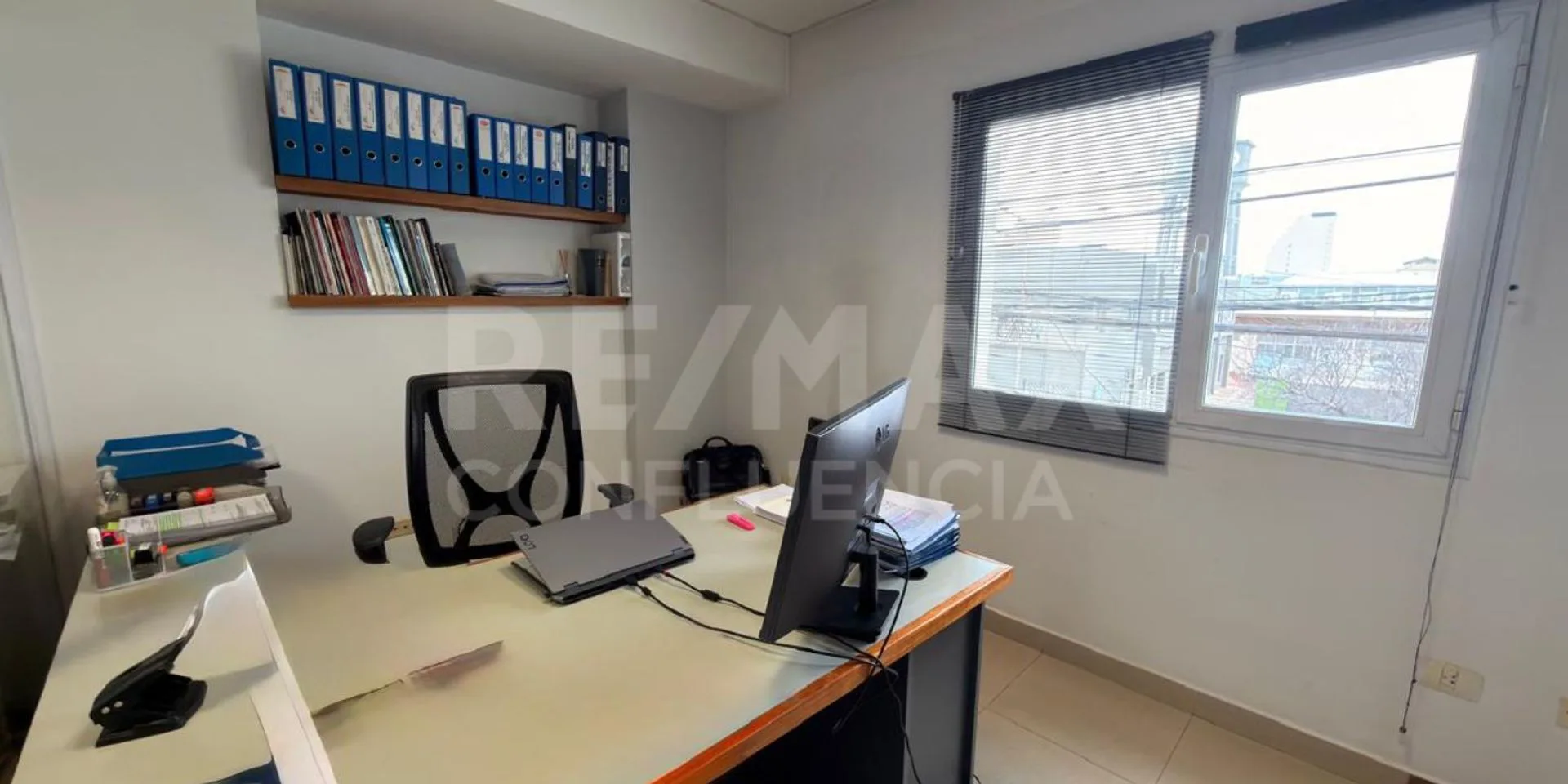 VENTA DE OFICINA NEUQUEN CAPITAL foto 2