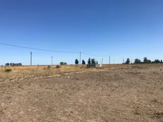 SE VENDE LOTE SOBRE RUTA PROV N°1 CAMINO A BALNEARIO EL CONDOR foto 3