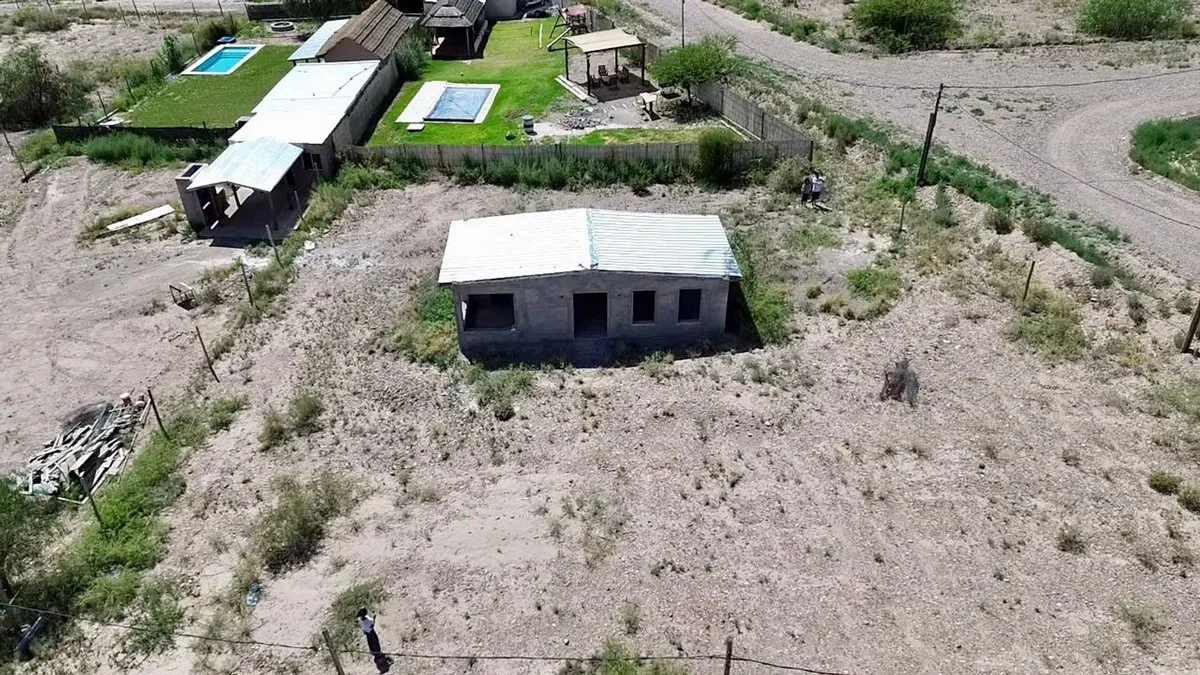 VENTA TERRENO + CASA EN OBRA GRUESA LUJAN DE CUYO