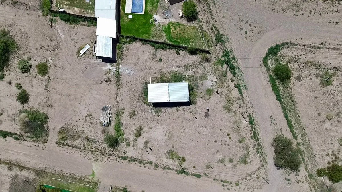 VENTA TERRENO + CASA EN OBRA GRUESA LUJAN DE CUYO foto 2