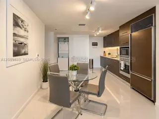 485 Brickell Ave #1611 400 foto 5