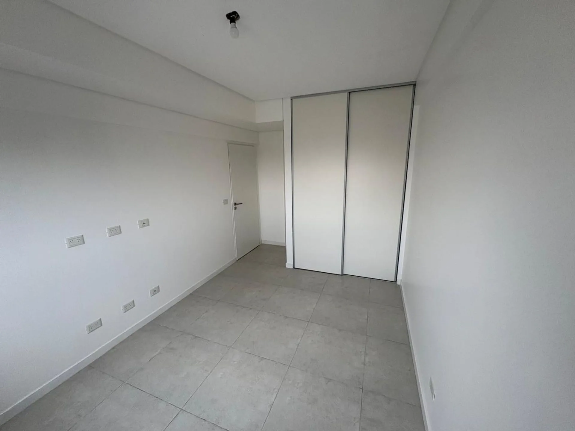 VENTA DEPARTAMENTO 3 AMB MATADEROS CON PARRILLA foto 4