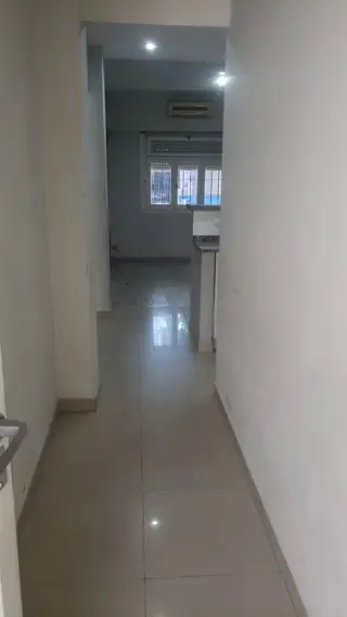 ALQUILER PH de 4 ambientes en Planta baja foto 2
