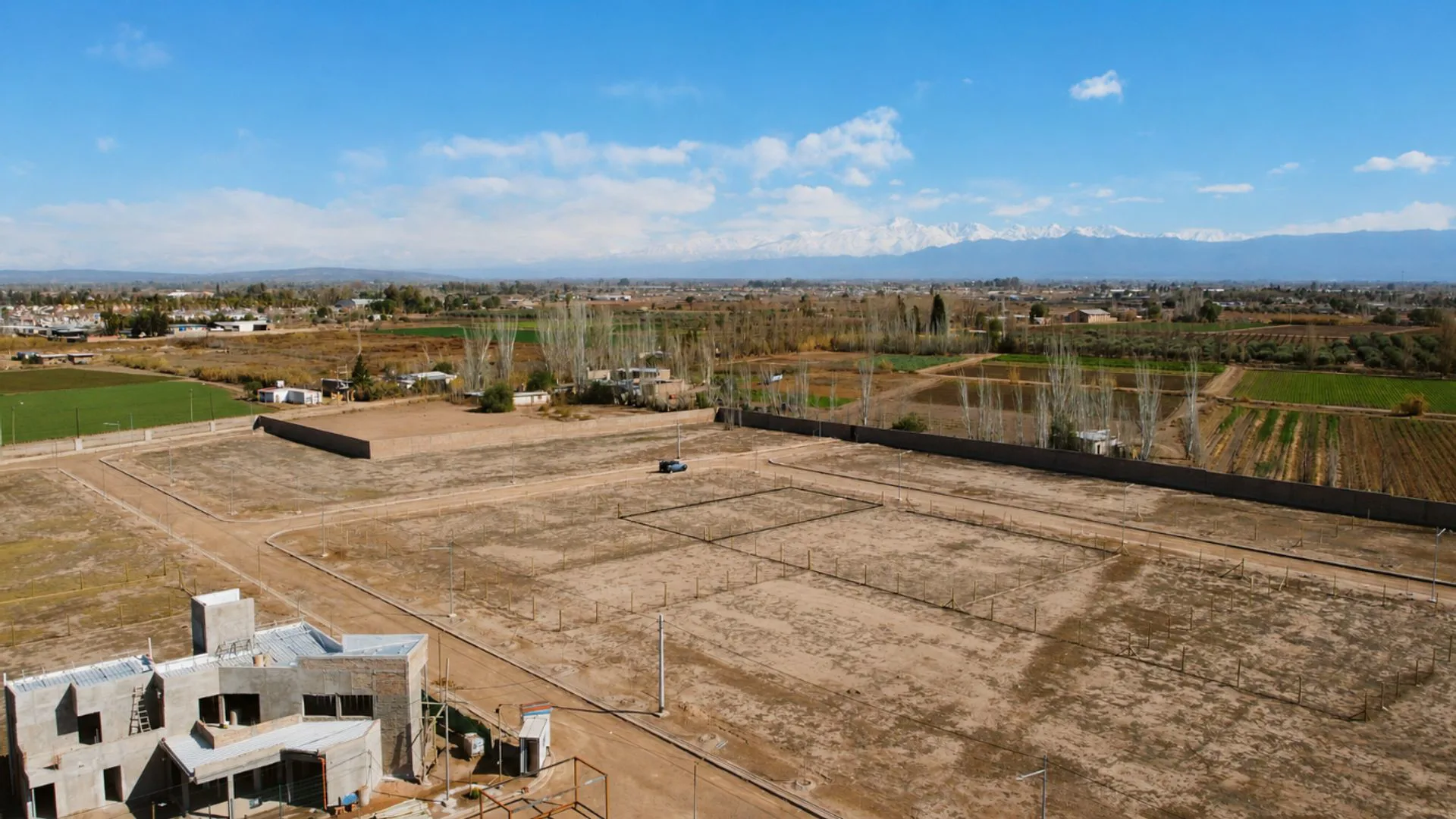 Lote en Venta Bª Privado Los Alamos - Beltran foto 4