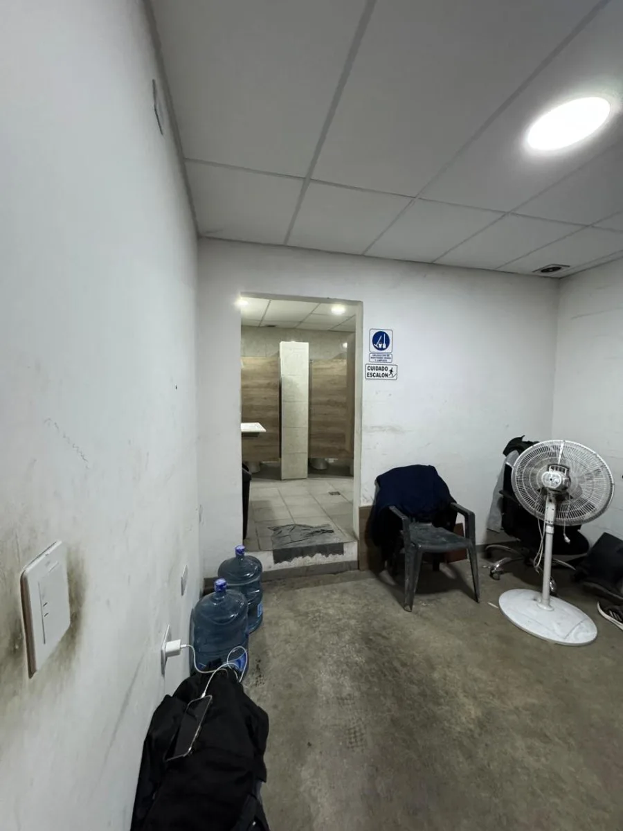 Depósito en alquiler 2.000 m2 Moreno - Excelente Sobre Acc. Oeste - Red hidrantes foto 4