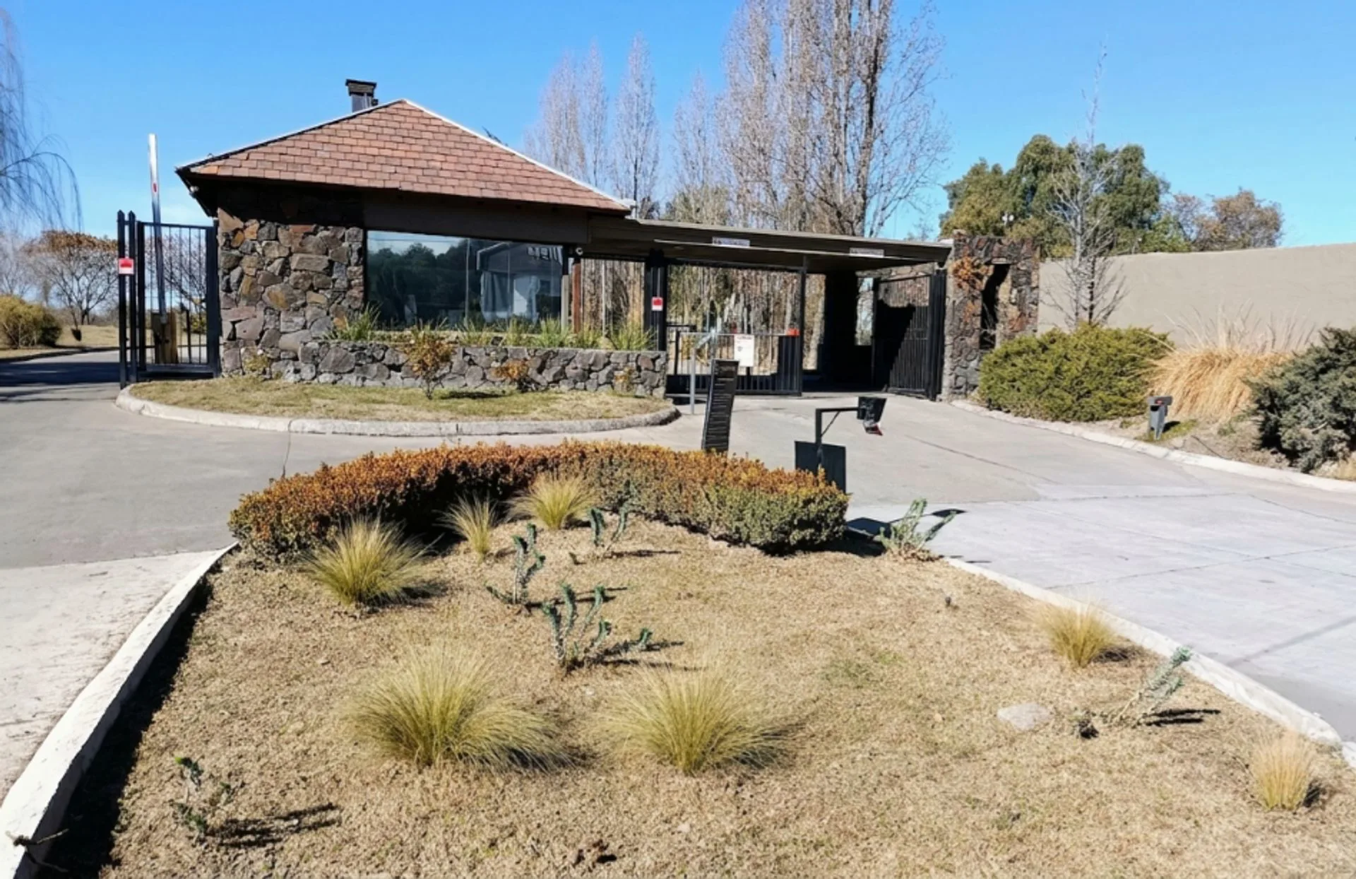 VENTA LOTE- VISTALBA COUNTRY foto 2