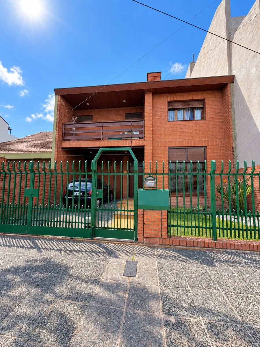 Casa en Ramos Mejia 560 foto 3