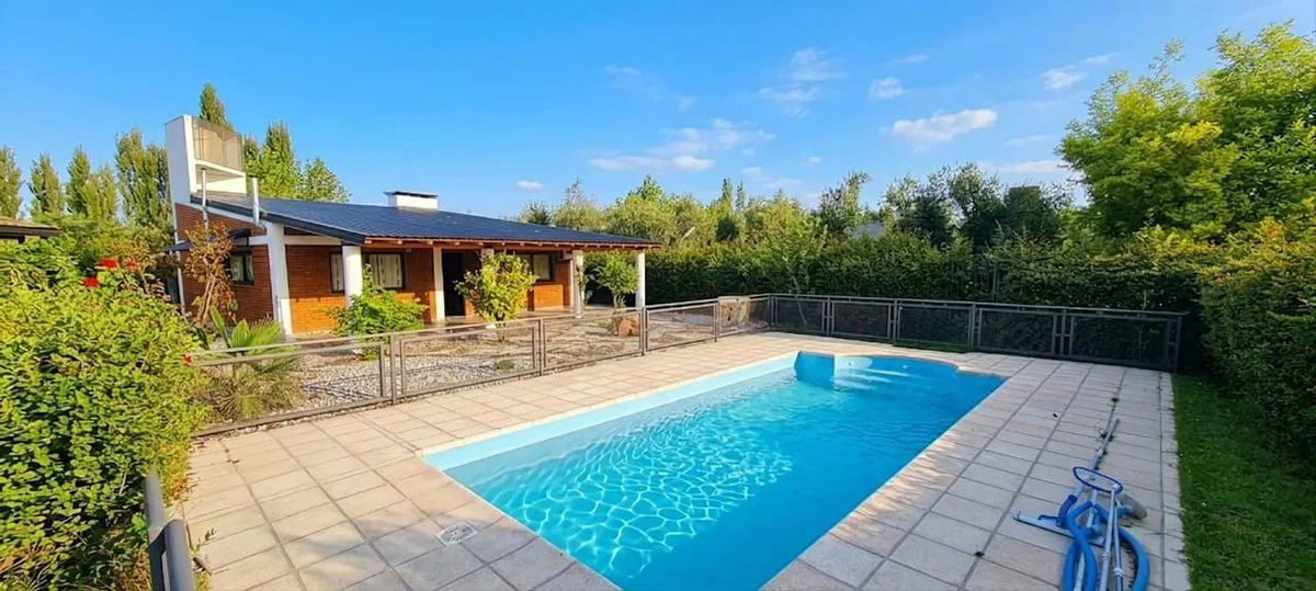 VENTA CASA+MONOAMBIENTE+S.U.M DE 118 M2 SAN RAFAEL foto 3