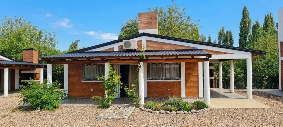 VENTA CASA+MONOAMBIENTE+S.U.M DE 118 M2 SAN RAFAEL foto 4