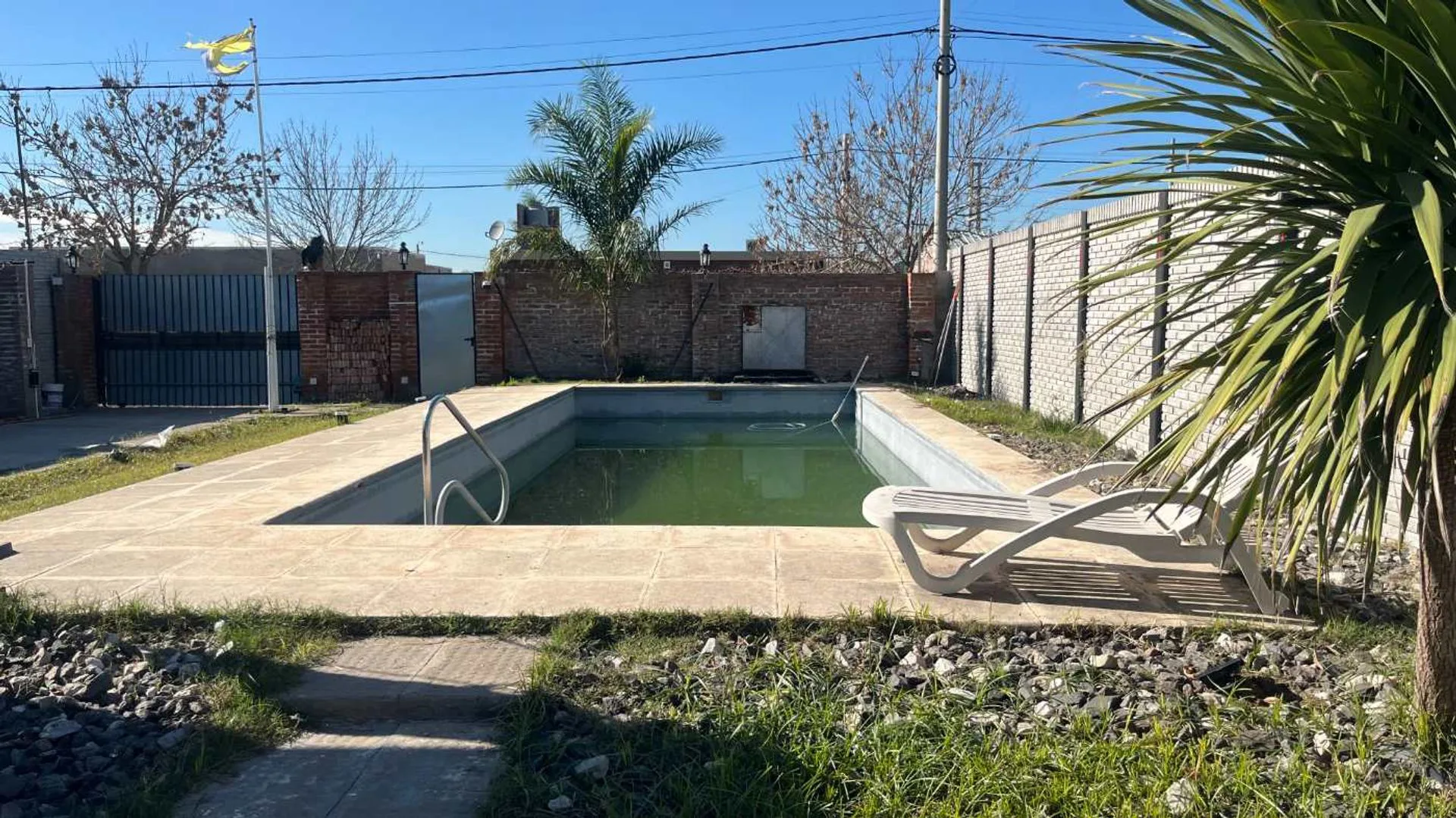 VTA CASA DE 4 DORMITORIOS EN PUNTA CHACRA. foto 2