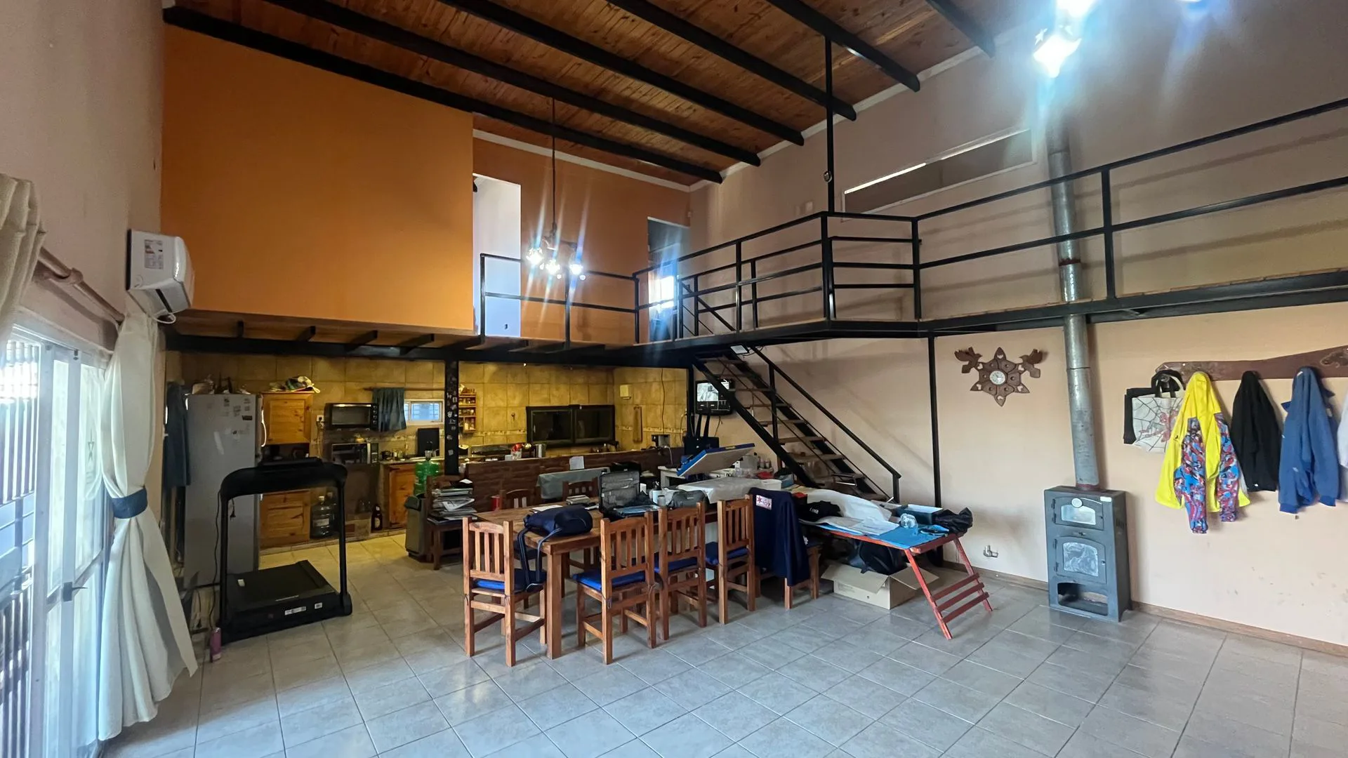 VTA CASA DE 4 DORMITORIOS EN PUNTA CHACRA. foto 5