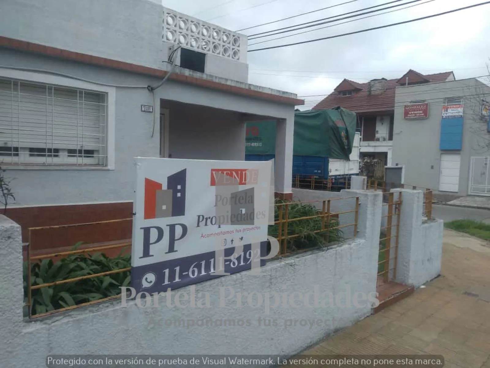CASA ESTILO AMERICANA CASTELAR APTO CRÉDITO foto 2