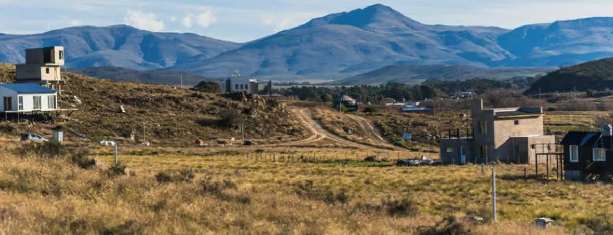 LOTE EN JARDINES DE PILLAHUINCO , LA HERRADURA foto 3