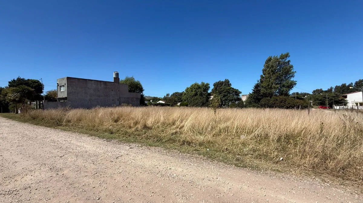 Lote 220 m² Los Acantilados a 4 cuadras del Mar foto 4