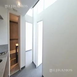 Oficina de 99 m2 cubiertos en alquiler en Vientos del Delta 2 - Nordelta foto 3