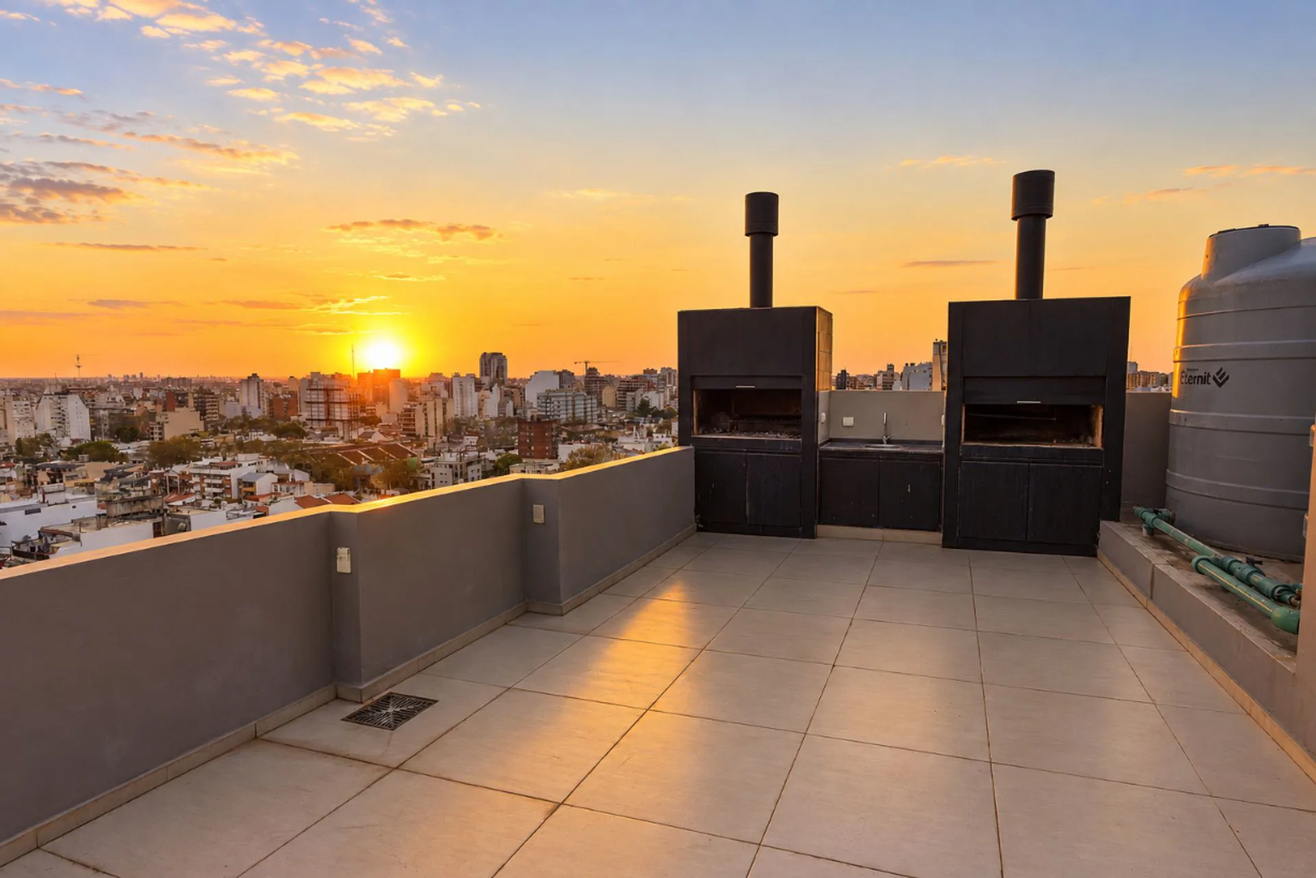 DEPTO 3 AMB VENTA BOEDO BALCON PARRILLA AMENITIES foto 5