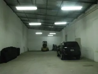 Depósitos en alquiler foto 1