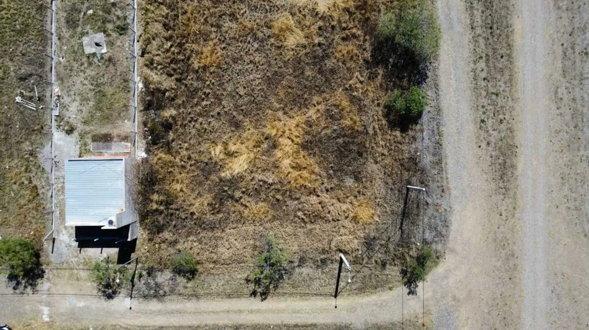 VENTA TERRENO 300m2 EN NUEVO ALISOS foto 3