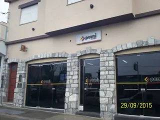 ATENCION INVERSORES! Vendo local Más Departamento Céntrico LA FALDA foto 3