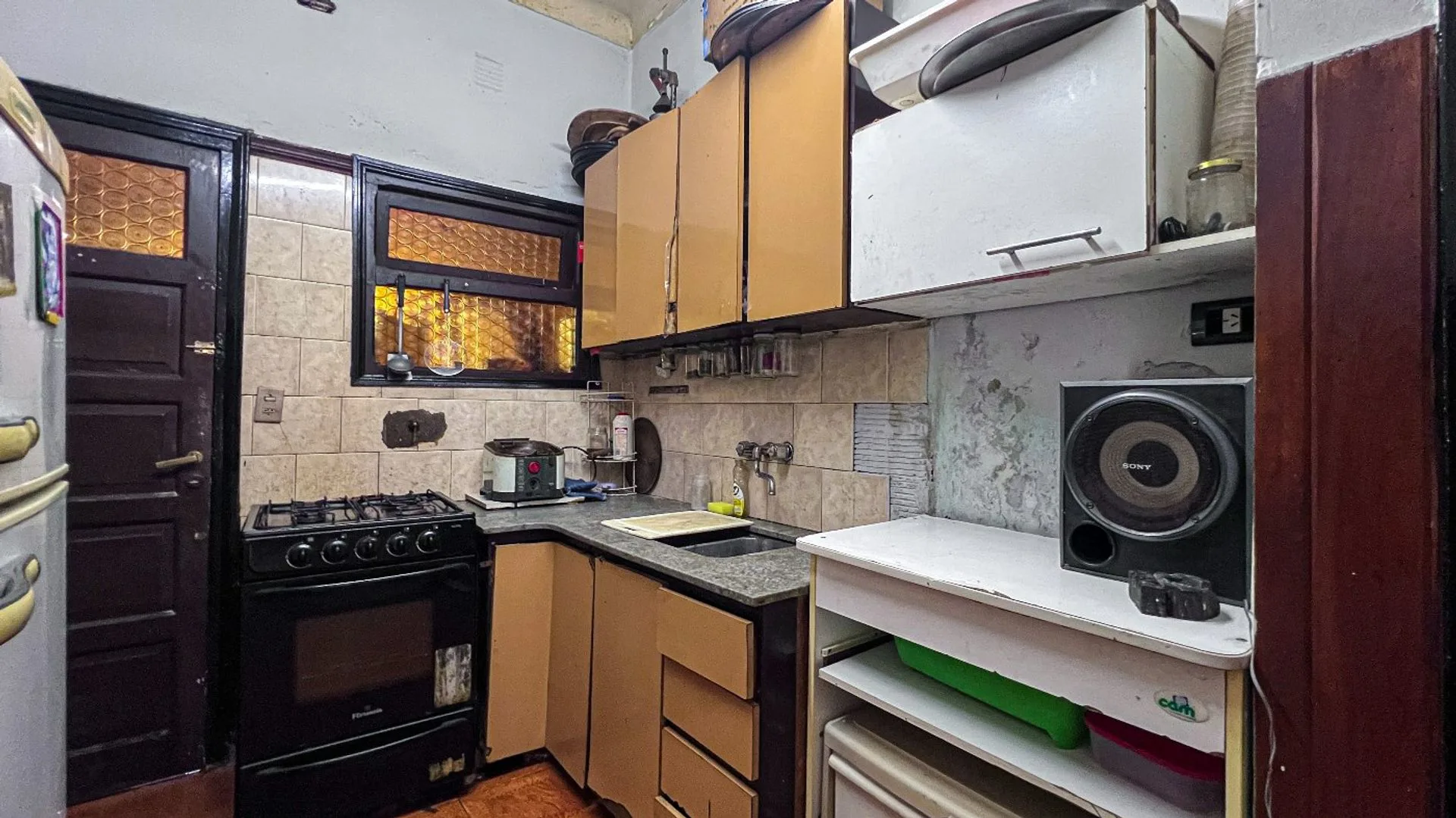 VENTA CASA 3 AMB  CON LOCAL COMERCIAL foto 4