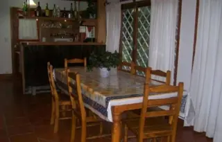 Chalet en Silfides, 4 dormitorios. Casa en Venta. foto 5