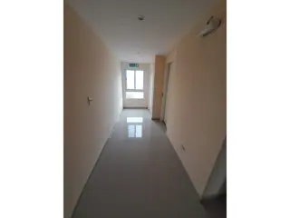 Alquiler 2do. "C" -1 AMB - p/ VIVIENDA - San Miguel. Bajas expensas. foto 3