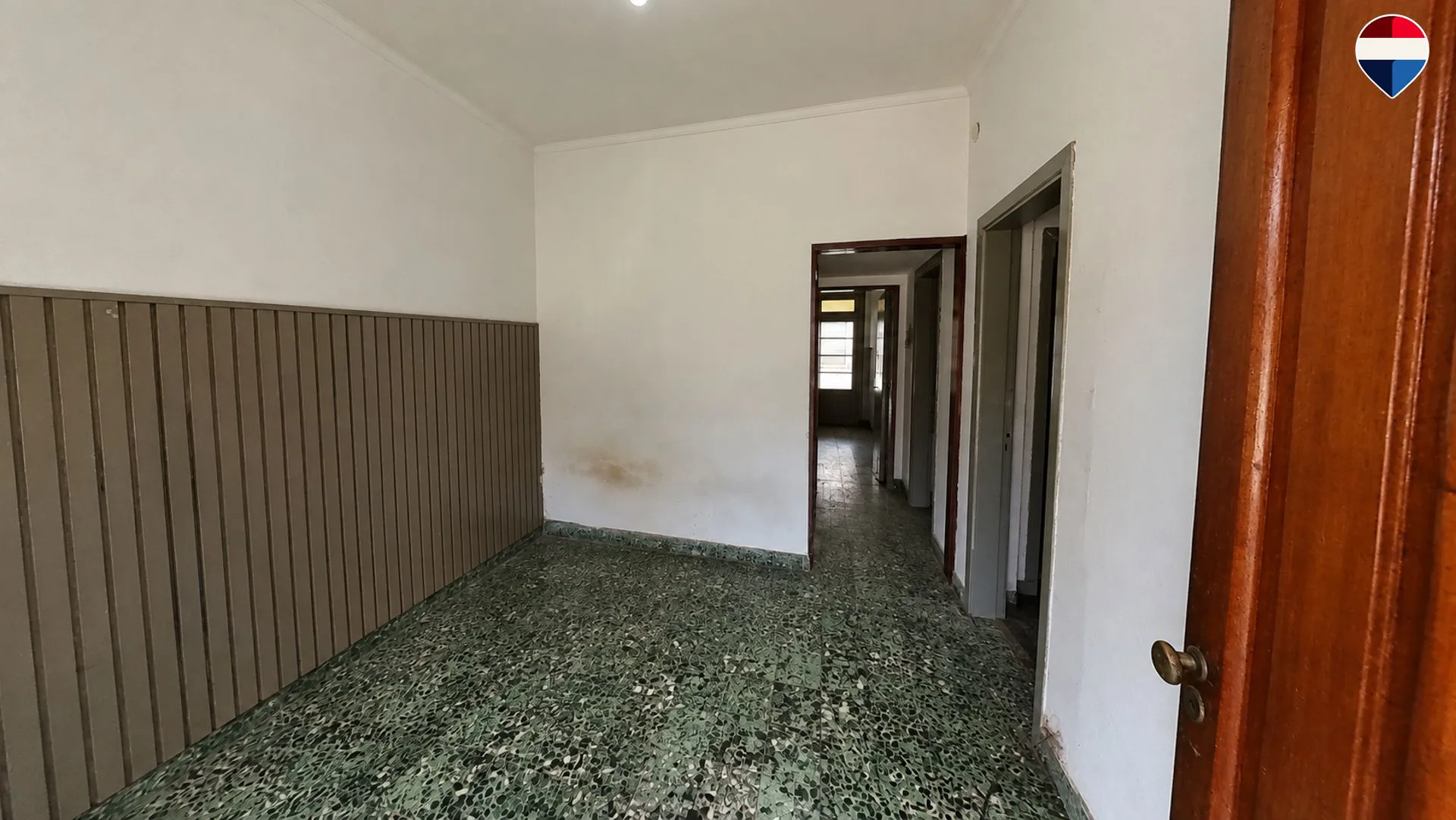 VENTA CASA 4 AMBIENTES EN MORON foto 3
