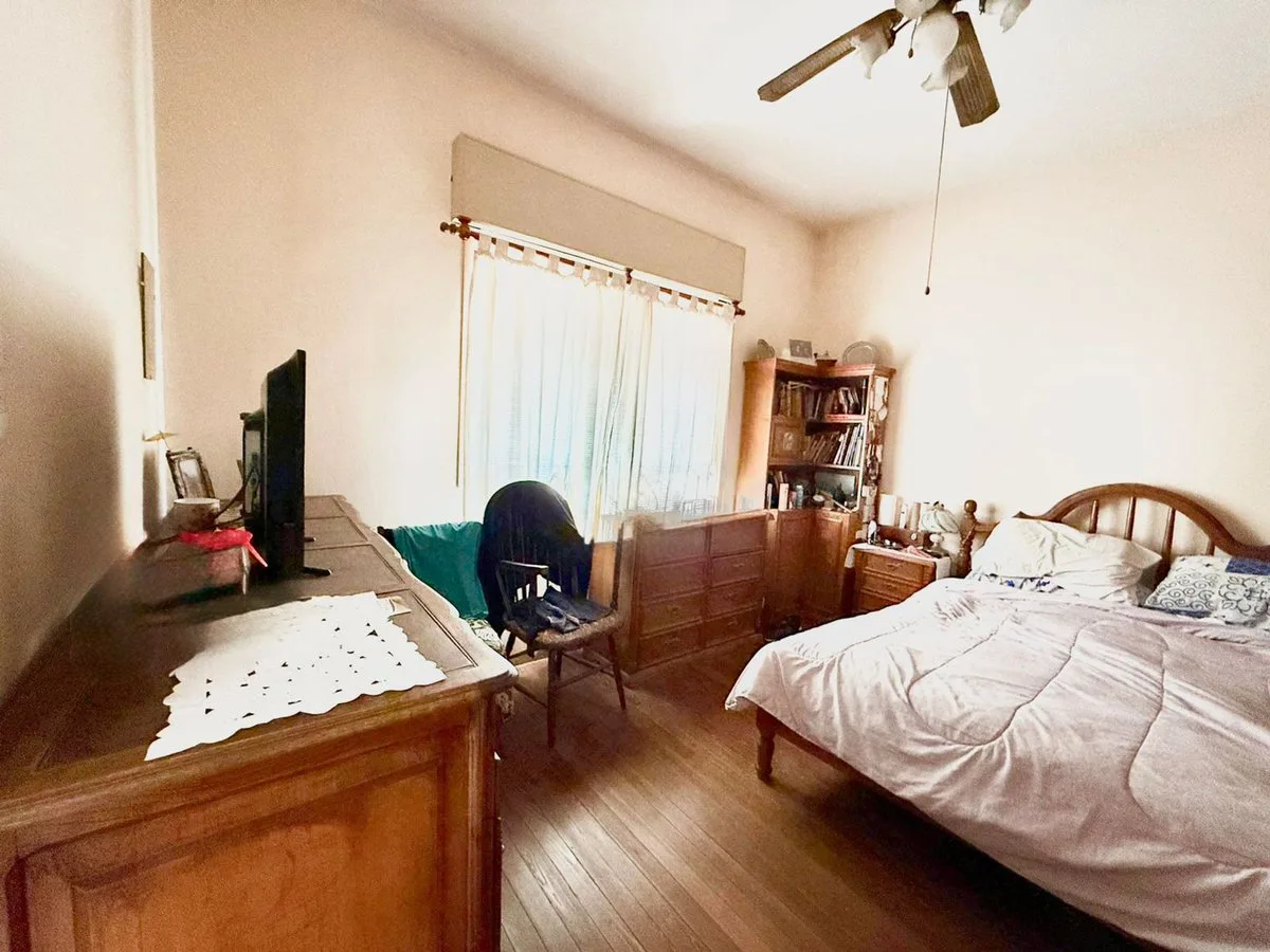 VENTA CASA 6 AMBIENTES CON PATIO - VILLA MAIPU foto 5