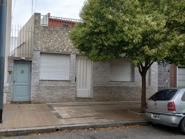 LINIERS PH 4 amb 3 dormitorios terraza patio parrilla ph fondo luminoso cerca Rivadavia