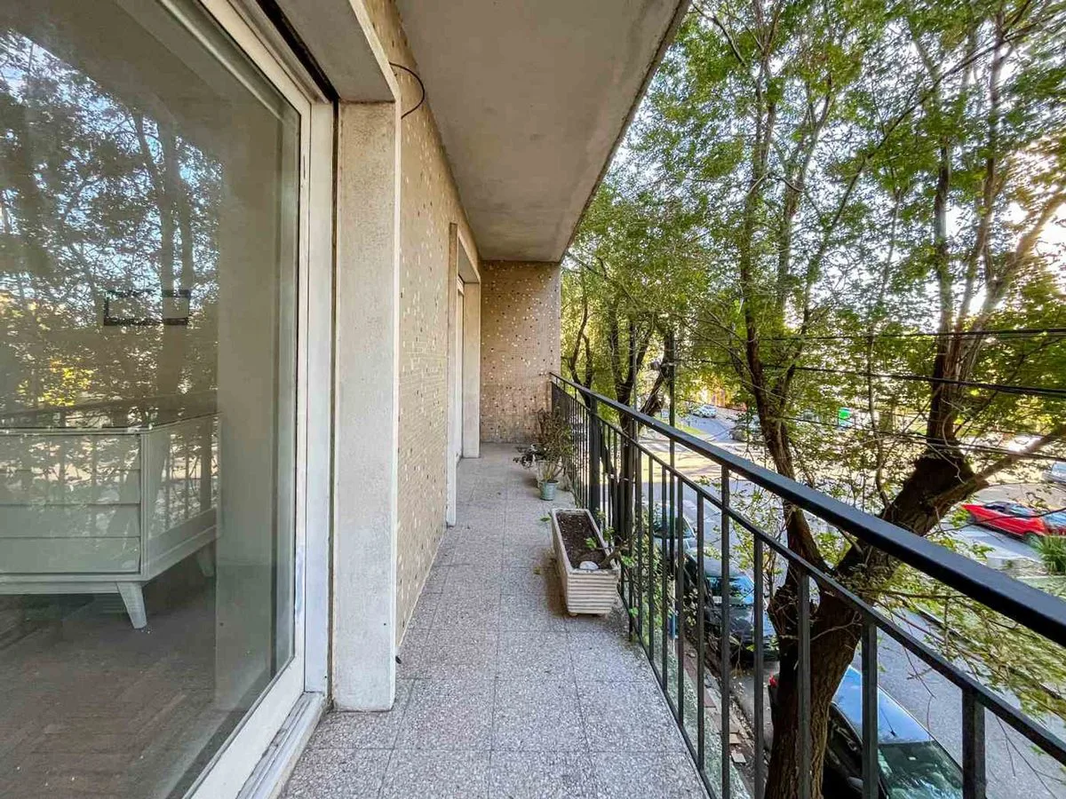 Departamento 2 Dormitorios Venta La Plata Balcon foto 5