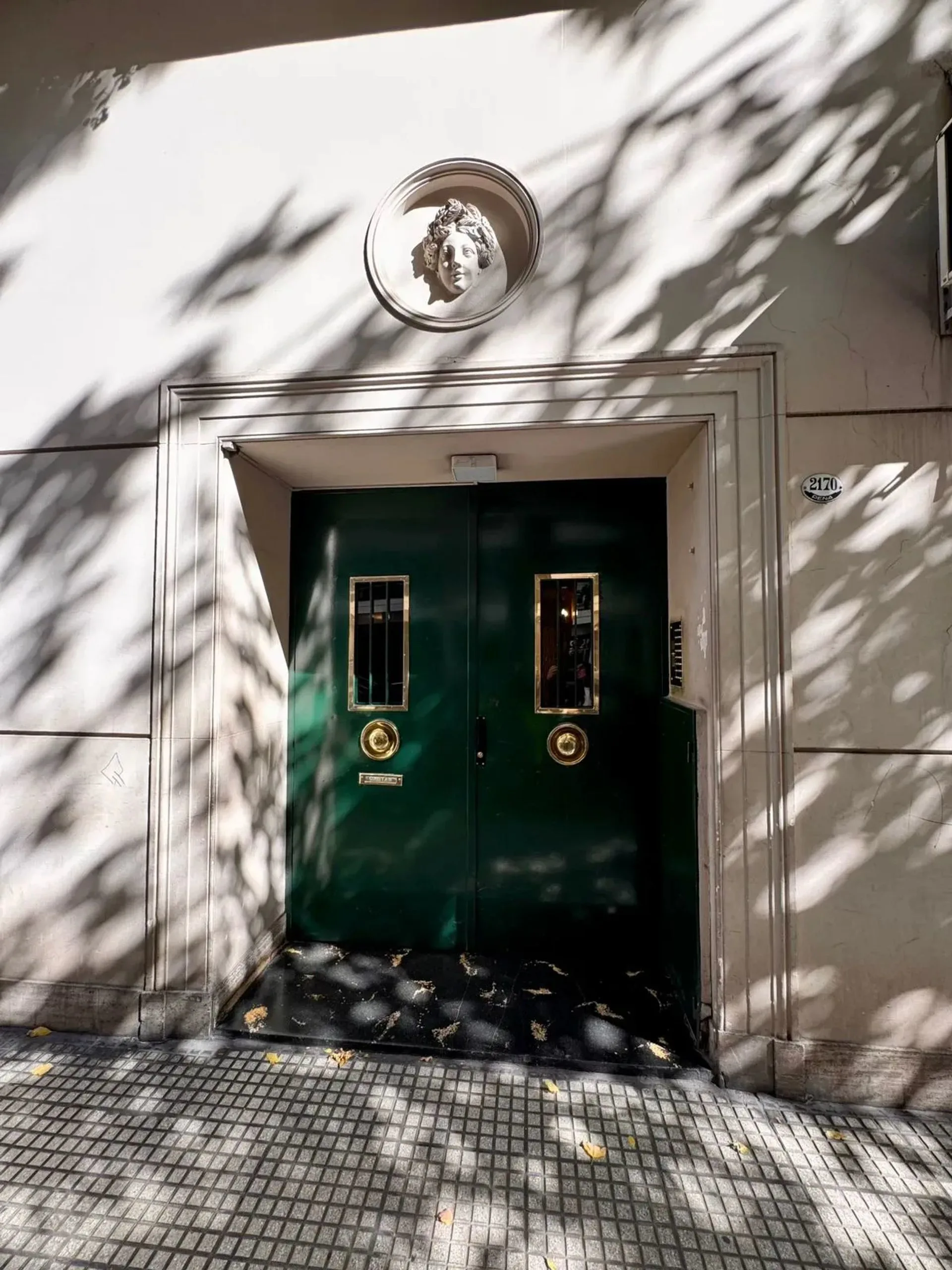 VENTA 2 AMB RECOLETA FRENTE BALCON AMUEBLADO foto 3