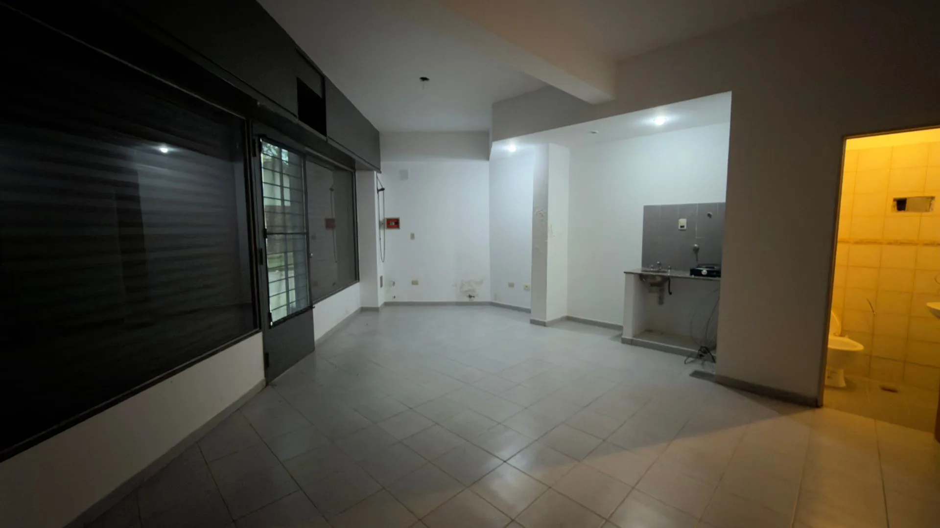 IDEAL INVERSOR | LOCAL COMERCIAL ESPAÑA Y HOSP foto 5