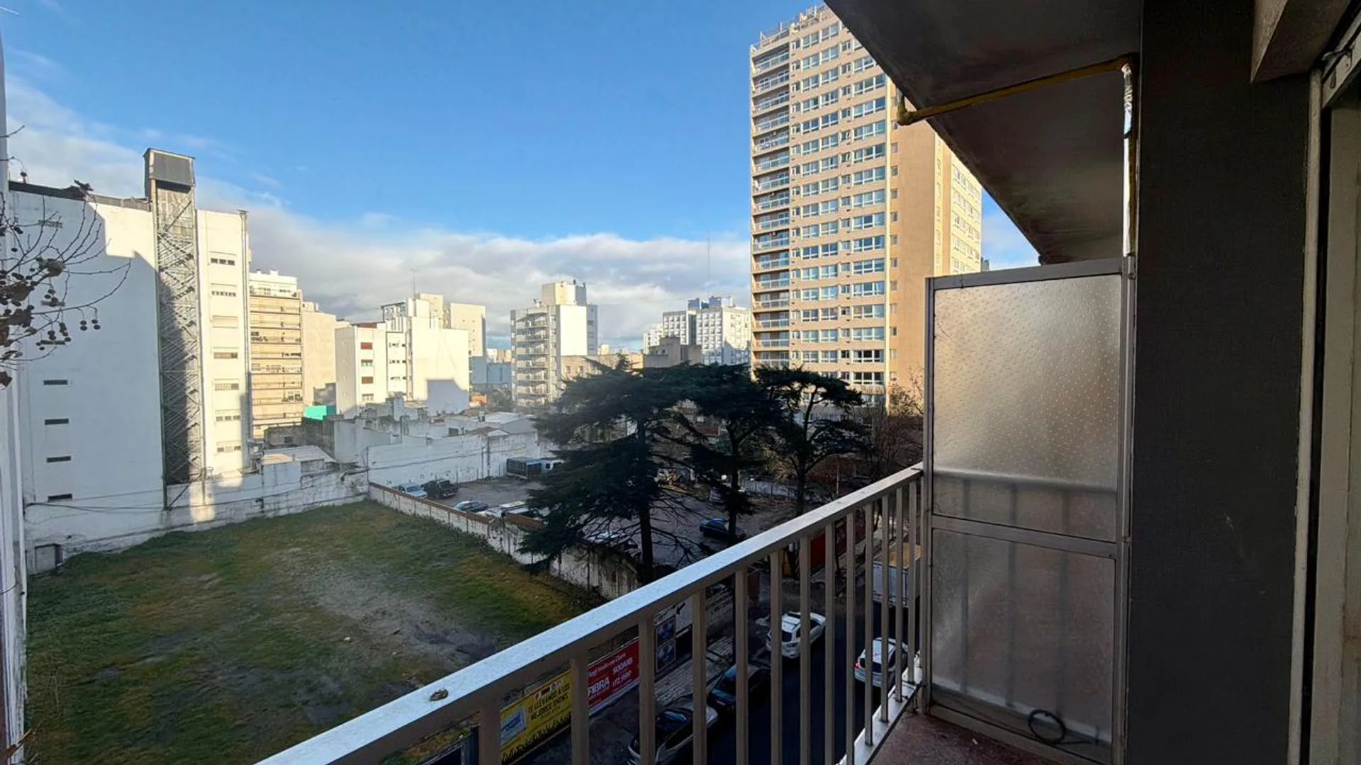 VENTA DPTO 2 AMB C/DPCIA COCHERA FRENTE ALDREY foto 5
