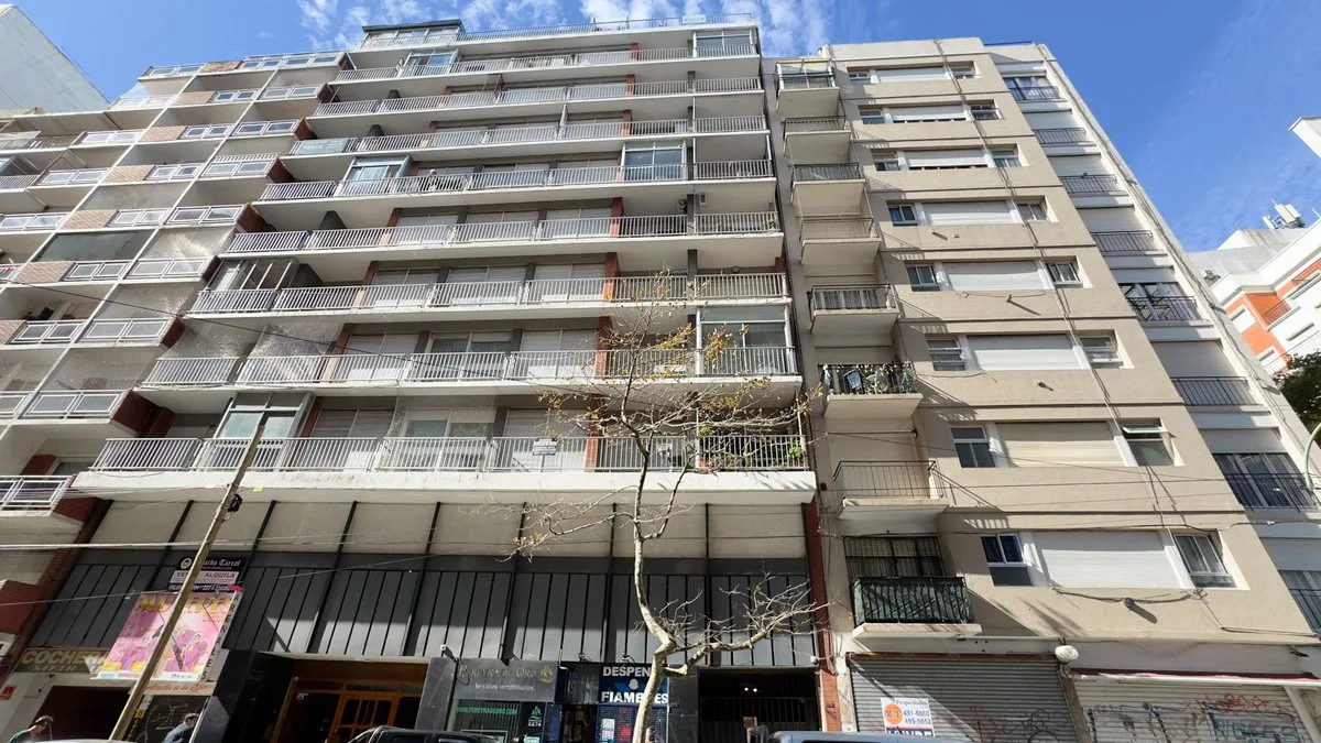 PLAZA COLON - MONOAMBIENTE A RECICLAR - INVERSIÓN