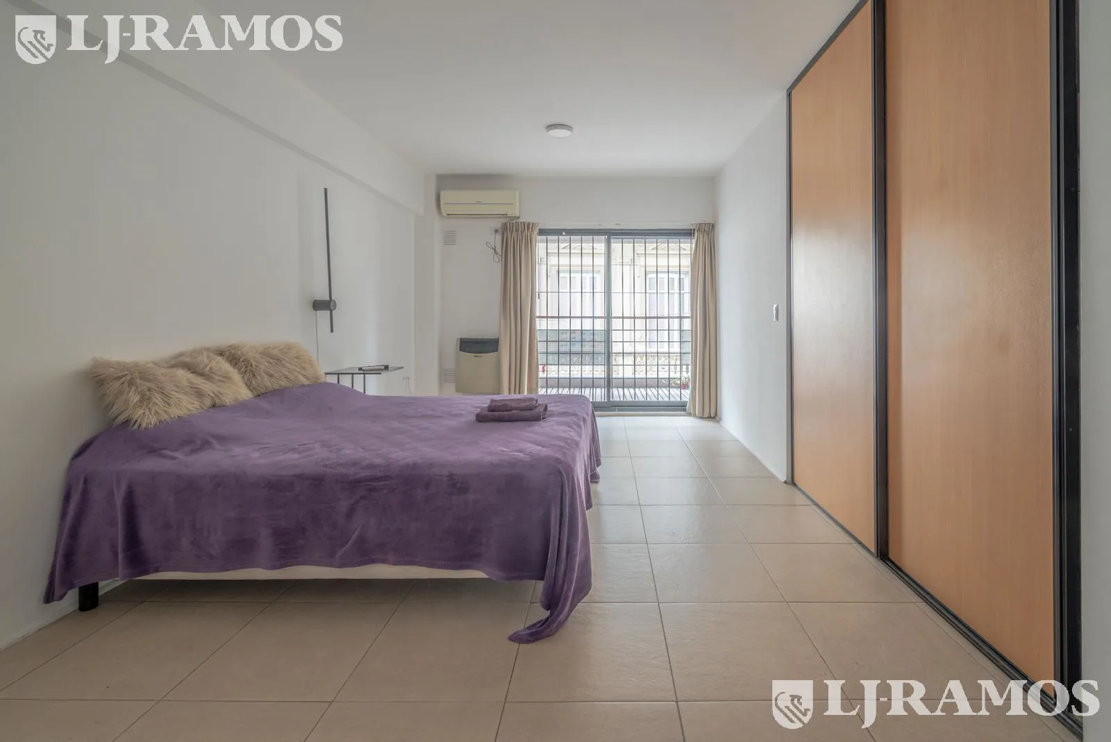 mexico y Perú. Monomabiente con balcón,  residencial o apto Airbnb. foto 2