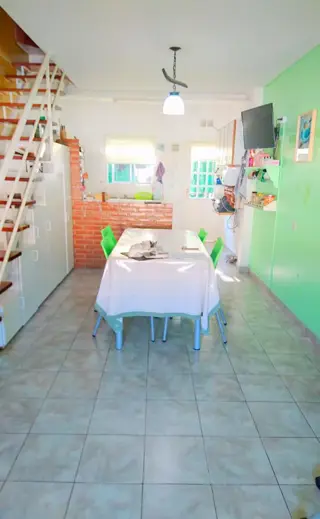 Vendo Urg. Exc Dúplex de 4 Amb C/coche Barrio Cerrado Canguro. Oportunidad foto 3