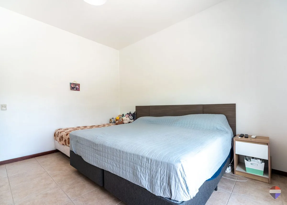 Venta casa 6 ambientes barrio Privado La Celina foto 2