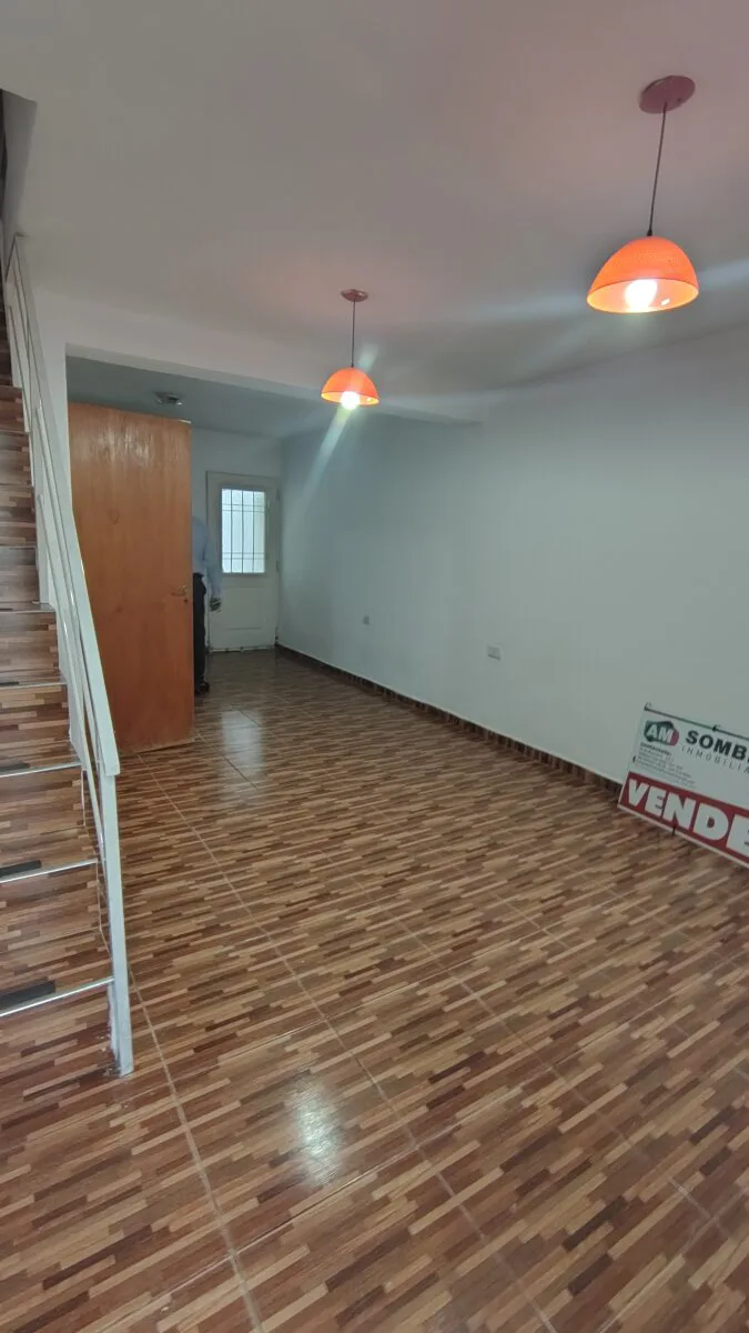 VENTA DUPLEX 2 DORMITORIOS CALLE ALMAFUERTE foto 5